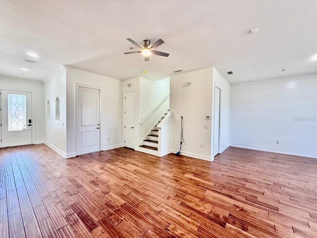 Building Photo - 8614 Miramar Terrace Cir
