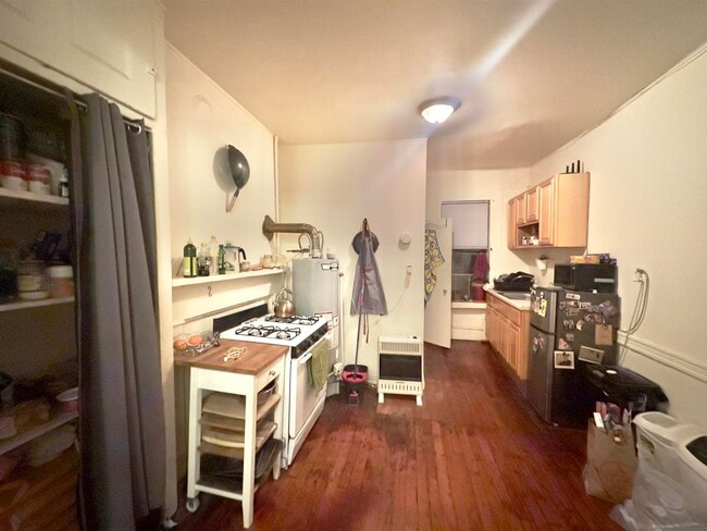 Building Photo - 505 Jersey Ave