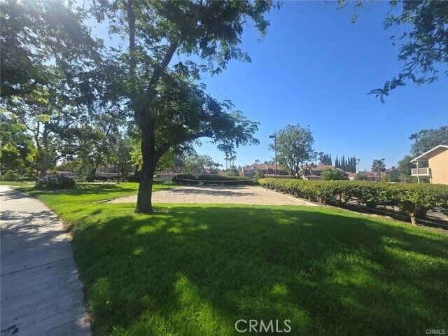 Building Photo - 3640 Oak Creek Dr