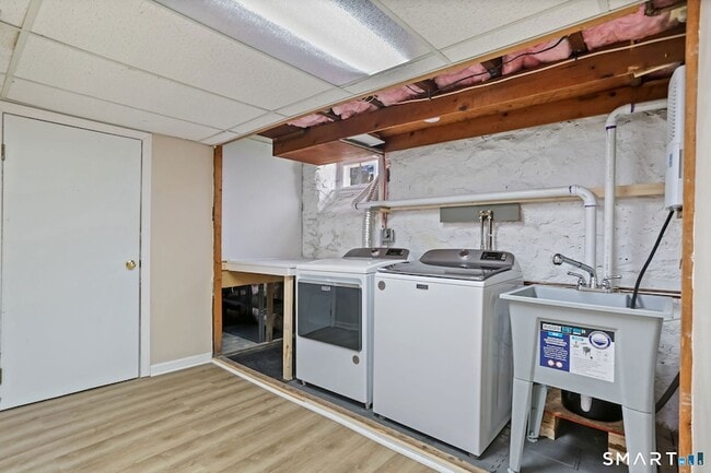 Building Photo - 62 Glenwood Ave