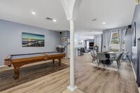 Building Photo - 11509 Glenmont Dr