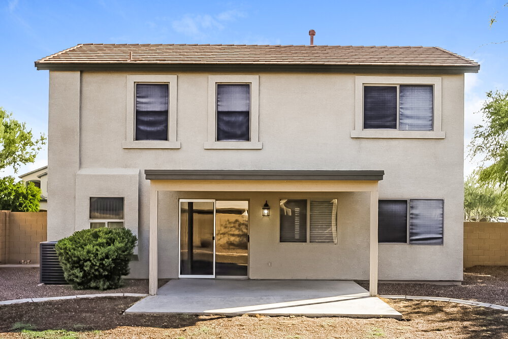 Building Photo - 2505 W Red Fox Rd