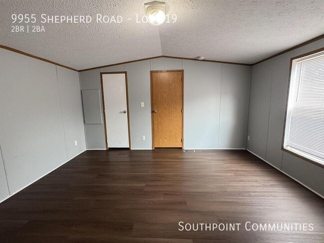 Building Photo - 9955 Shepherd Rd