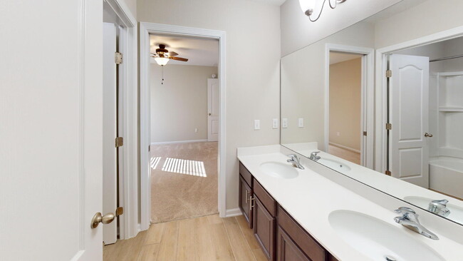 Building Photo - 15790 Whitebark Dr