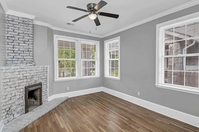 Building Photo - Beautifully renovated and repurposed house