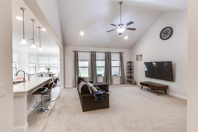 Building Photo - 8416 Evelina Trail