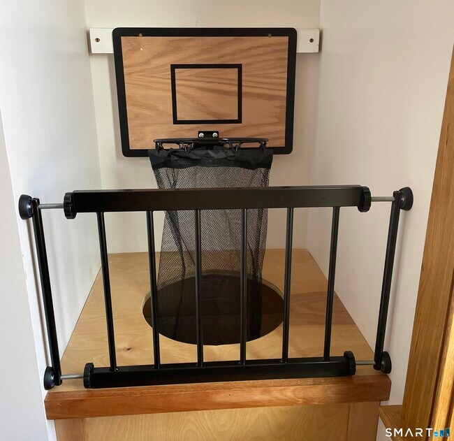 Building Photo - 14 Browns Ln