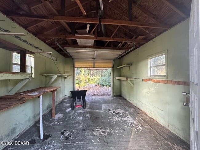 Building Photo - 607 Herbert St