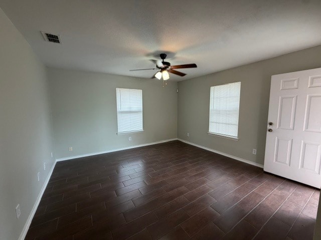 Building Photo - 3713 Zinnia Ave W