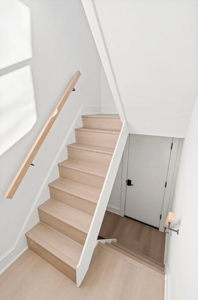 Building Photo - 202 W Wayne Ave