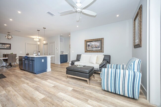 Building Photo - 2501 Bienville Blvd