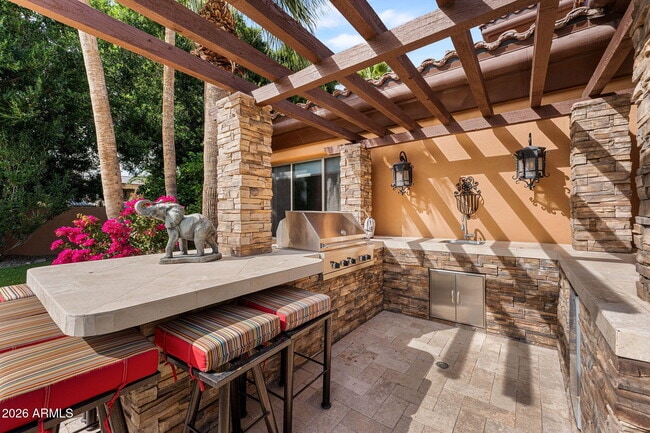 Building Photo - 11571 E Cochise Dr