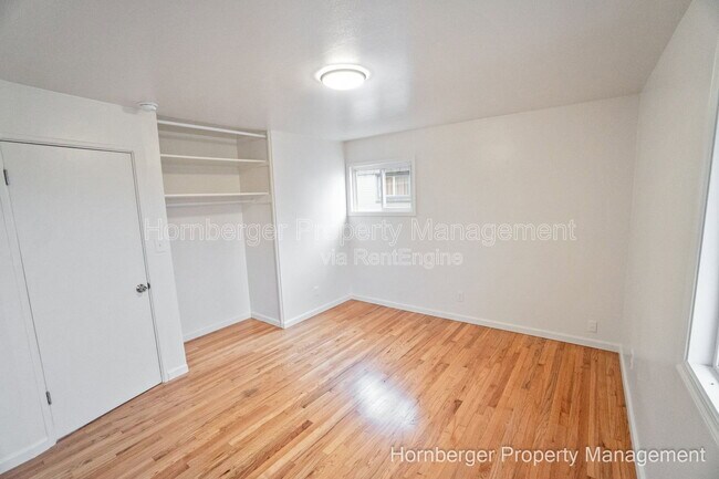 Building Photo - 5126 W Princeton Pl