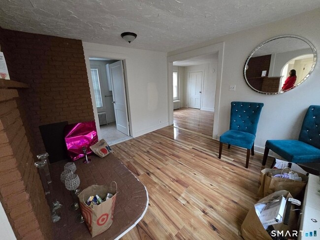 Building Photo - 157 Eastern Ave