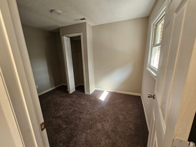 Building Photo - Move-In Ready 4BR Home in Rapidly Growing ...