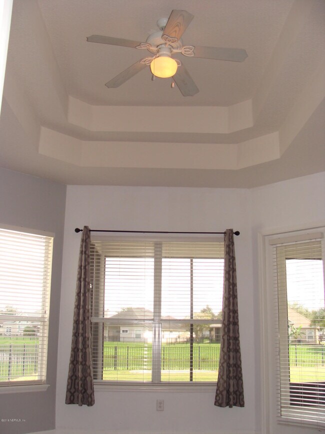 Building Photo - 2266 Cascadia Ct