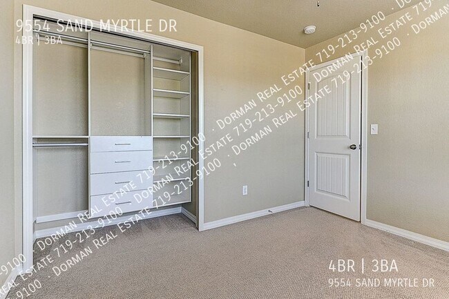 Building Photo - 9554 Sand Myrtle Dr