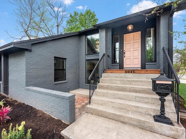 Building Photo - 5041 Nina Lee Ln