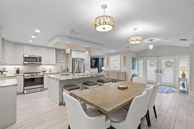 Building Photo - 135 93rd Ave