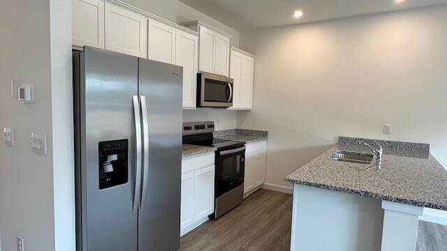 Building Photo - 4234 Belcourt Dr