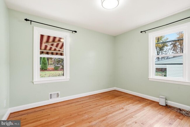 Building Photo - 3217 Gumwood Dr