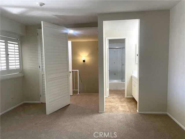 Building Photo - 1007 S Catalina Ave