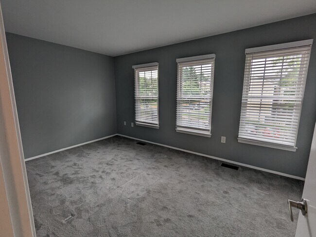 Building Photo - 1822 Bronzegate Boulevard