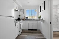 Building Photo - 2837 San Marino St