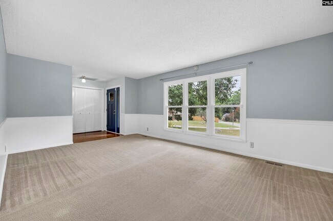 Building Photo - 101 Stuart Ln