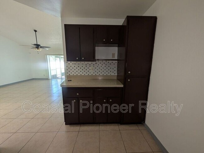 Building Photo - 1331 Coolridge Dr