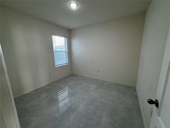Building Photo - 4855 Cranberry Wy
