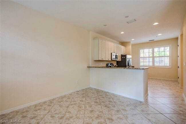 Building Photo - 11947 Nalda St