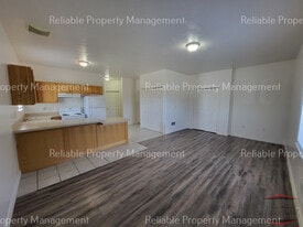Building Photo - 685 John Adams Pky