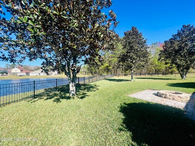 Building Photo - 1607 Harvest Cove Dr