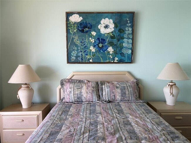 Building Photo - 8000 Sailboat Key Blvd S