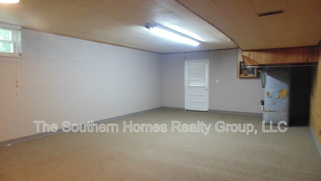 Building Photo - 115 Co Rd 576