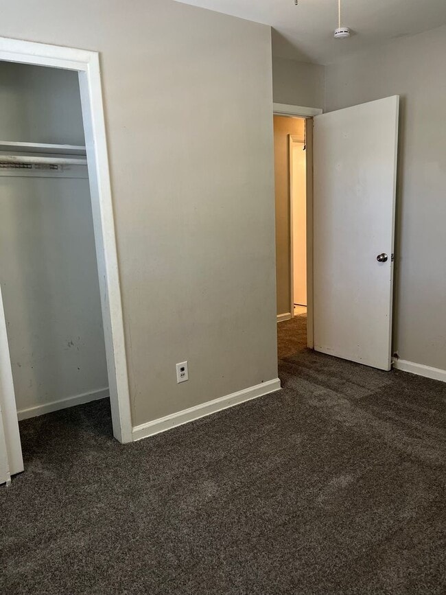 Building Photo - Beautiful Ranch Home In Raleigh, Available...