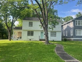 Building Photo - 201 Arlington Rd