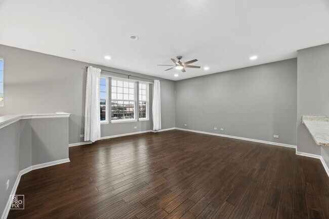 Building Photo - 23 Bethel Ln