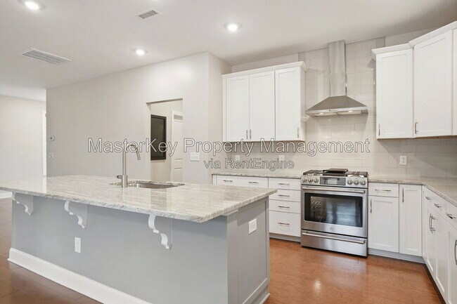Building Photo - 583 Rowanwood Wy