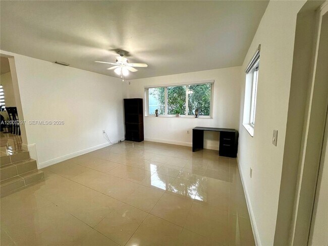 Building Photo - 1715 NW 180th Terrace