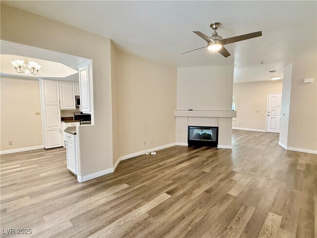 Building Photo - 1502 Cliff Branch Dr
