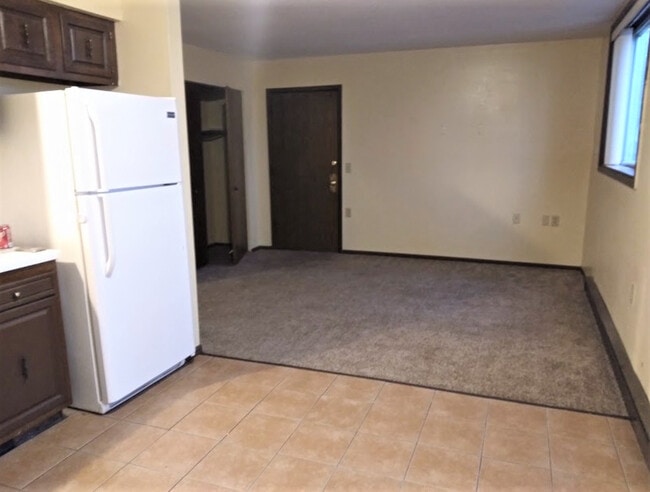 Building Photo - 2701 5th Ave