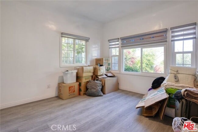 Building Photo - 1207 S Harvard Blvd