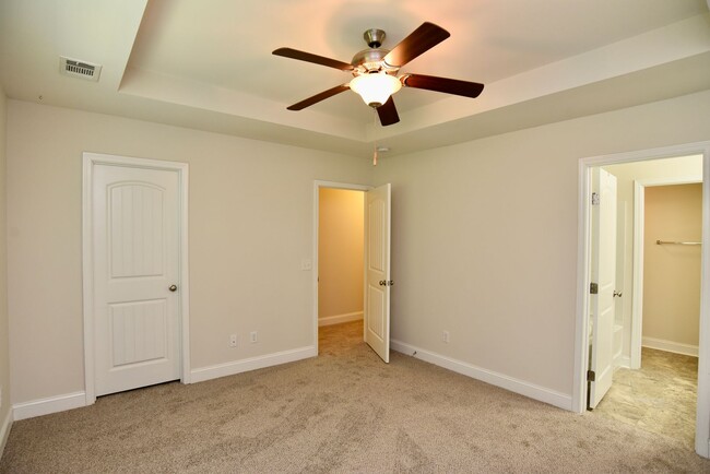 Building Photo - 411 Ferguson Ln