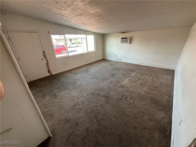 Building Photo - 5609 Gipsy Ave