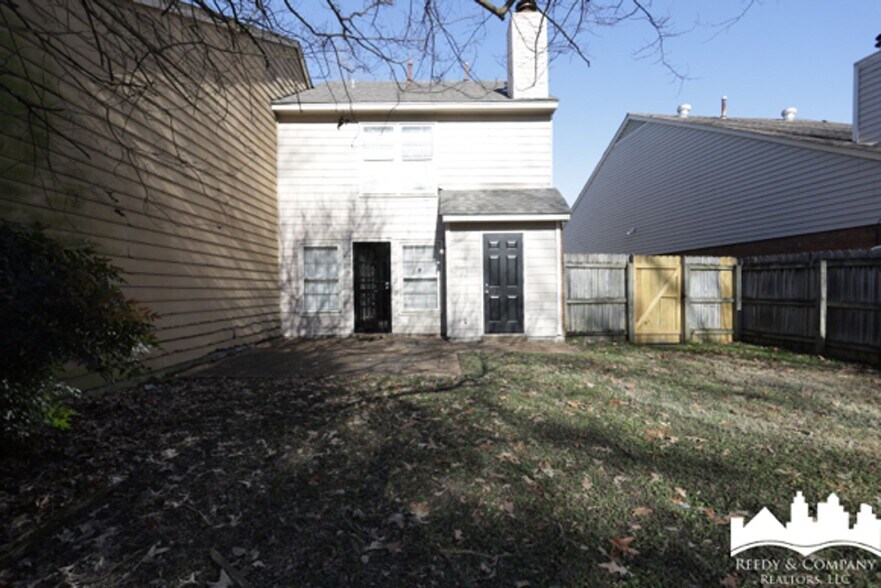 Building Photo - 6343 Kirby Downs Dr