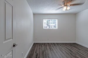 Building Photo - 580 N 9th Dr