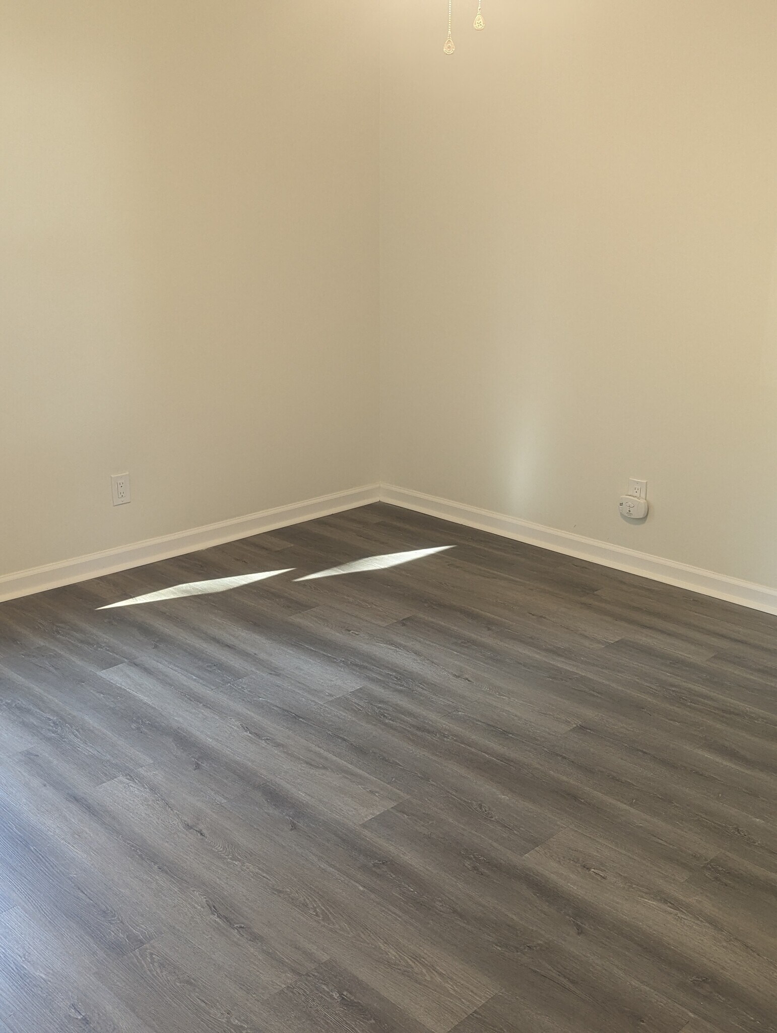 Building Photo - 3766 Rutledge Dr