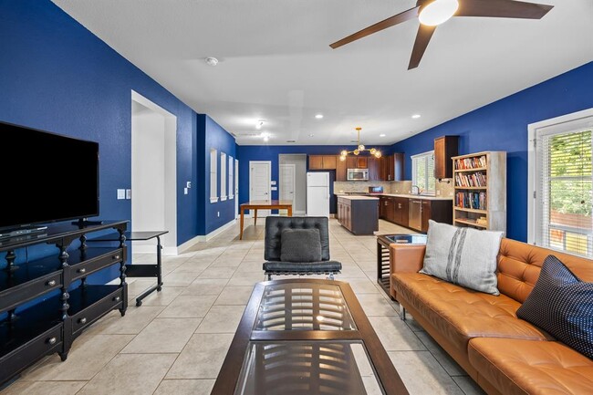 Building Photo - 6717 Alleyton Dr
